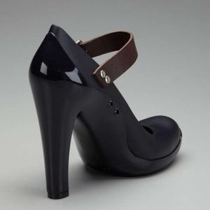Gently Used Navy Marni Mary Jane Pumps